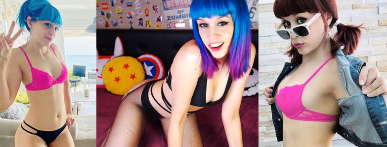 Skype chat with the ultra sexy cosplay babe CandyStart