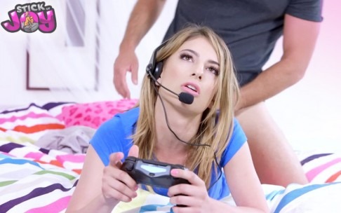 Girl Playing Game Porn