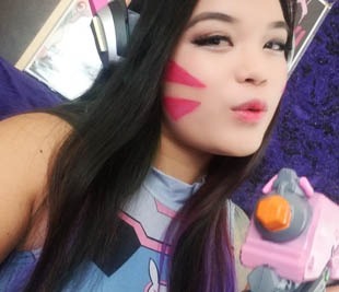 Follow horny Gamer Girl Mina Hentai on Snapchat